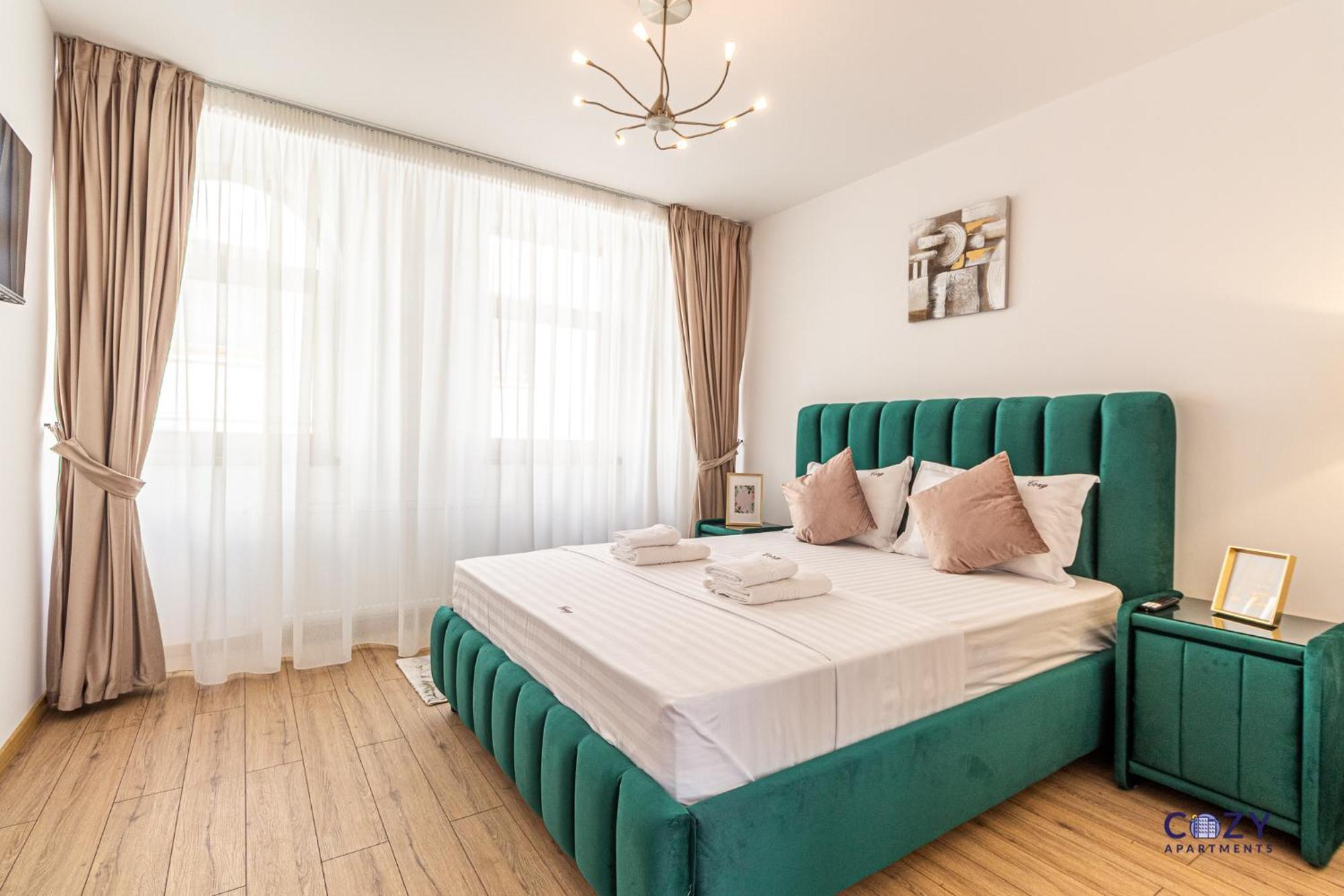 Cozy Brand New Boutique Aparthotel Brasov Luaran gambar