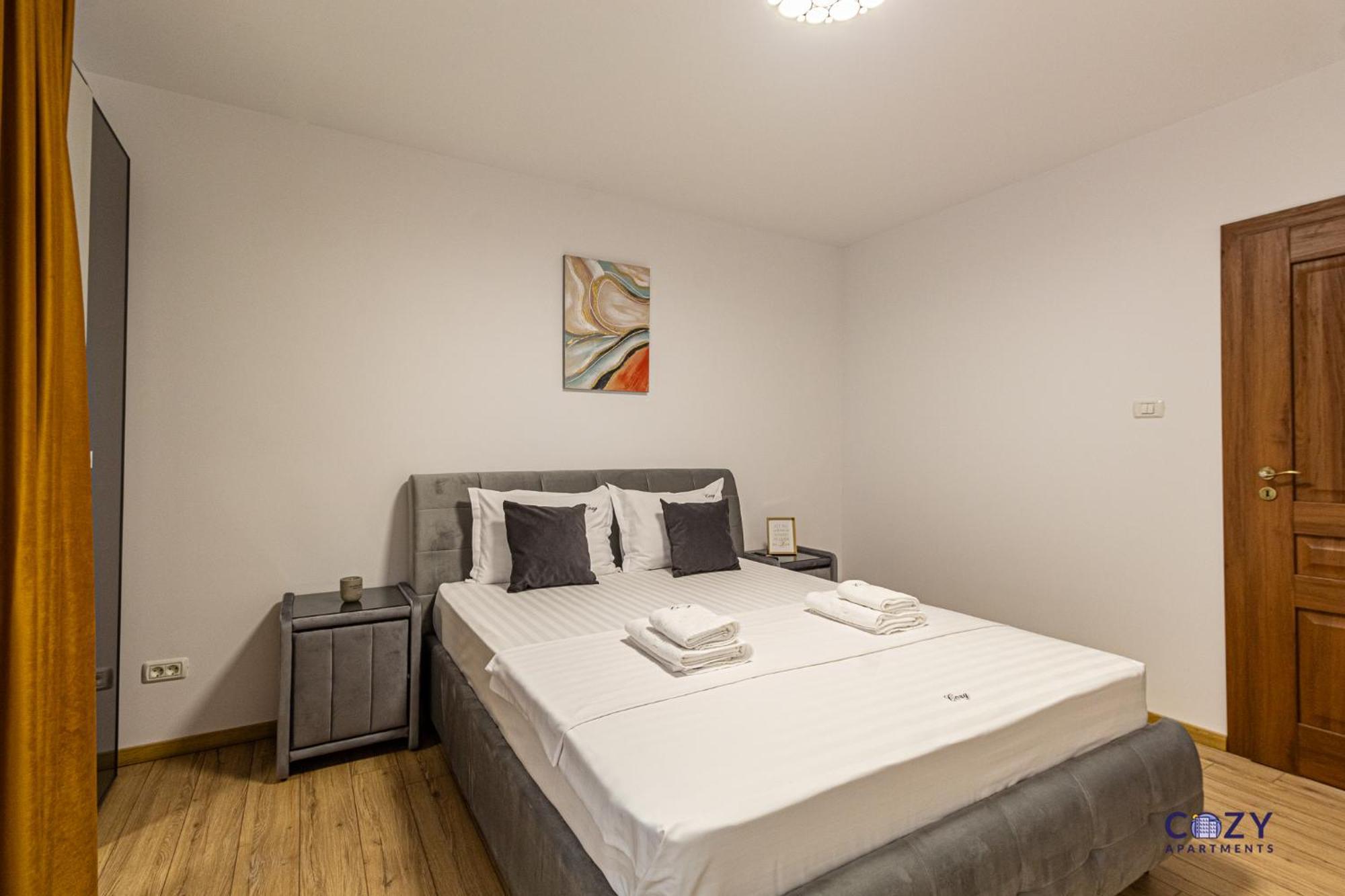Cozy Brand New Boutique Aparthotel Brasov Luaran gambar